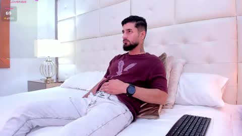 Angel  online show from June 18, 12:10 pm