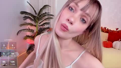 Claire - be back soon online show from November 7, 9:17 pm