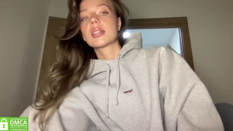 Greetings  Jess online show from February 22, 11:13 am