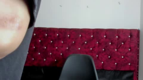 Angel Scott online show from May 27, 6:38 pm