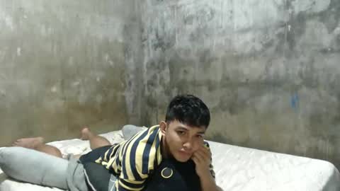 angel_rafael online show from September 14, 4:08 pm