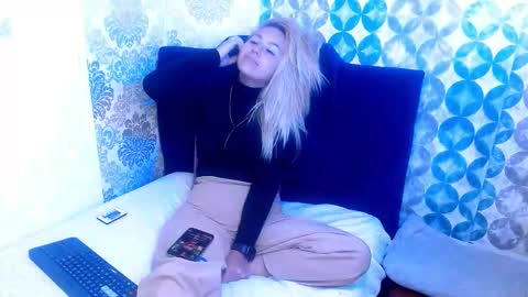 Angel online show from March 25, 4:36 pm