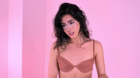 Angela Bonetti online show from October 25, 11:49 pm