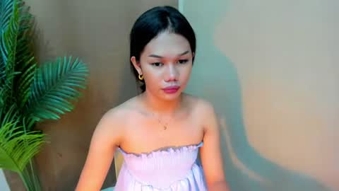Snapshot of angela_star888 chatting on October 13, 6:48 am angela_star888 online show from October 13, 6:48 am