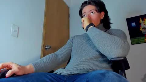 Angel Bennet online show from November 4, 11:39 pm