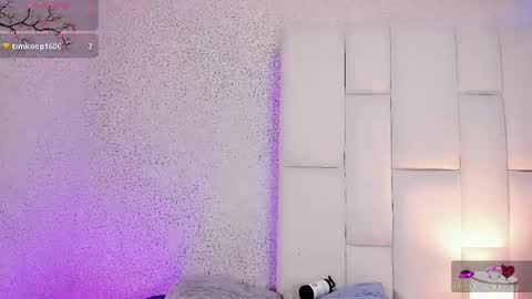 angeles_bust online show from May 16, 8:40 pm