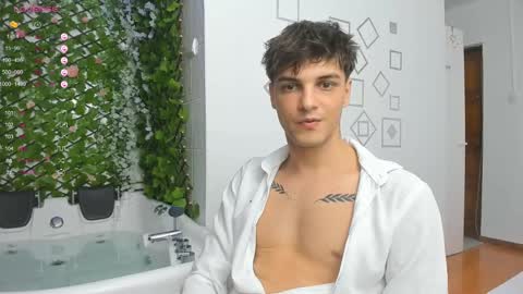 Frankie  online show from March 7, 11:16 pm