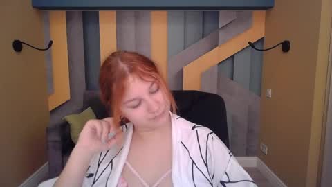 AngelinaLow online show from March 30, 11:32 am