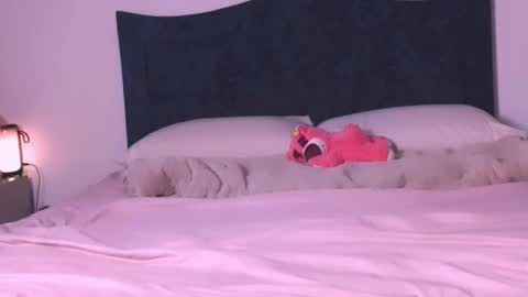 Angelinhaa  online show from March 4, 2:30 am