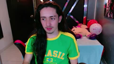 angelis savage online show from February 16, 7:34 pm