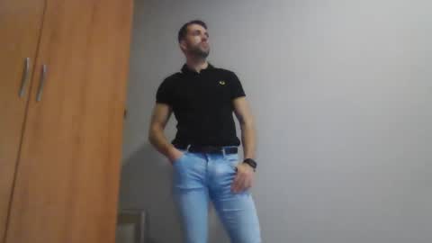 angell102890 online show from November 3, 1:23 pm