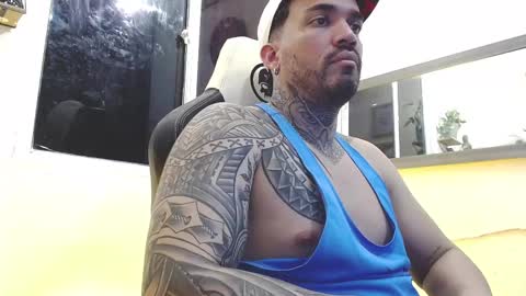 angellatino0 online show from February 17, 6:53 am