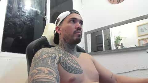 angellatino0 online show from February 10, 3:46 am