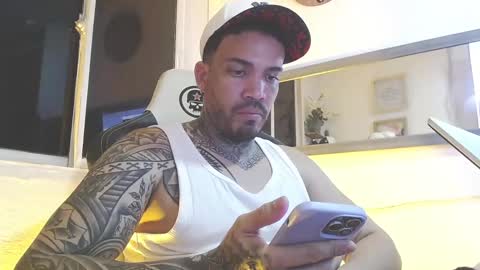 angellatino0 online show from March 8, 7:05 am