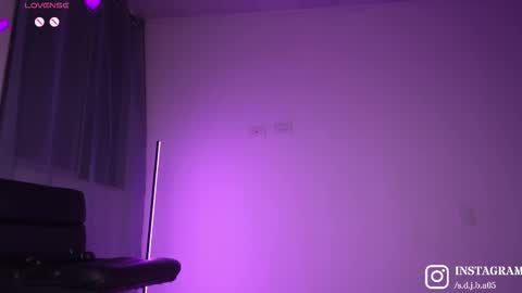 Angelo I work from home this is my room  online show from March 5, 3:37 am