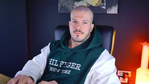 Snapshot of angeloeric chatting on January 15, 8:30 am BlackWolf online show from January 15, 8:30 am