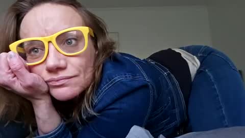 angelvanderpool71 online show from December 30, 10:45 pm