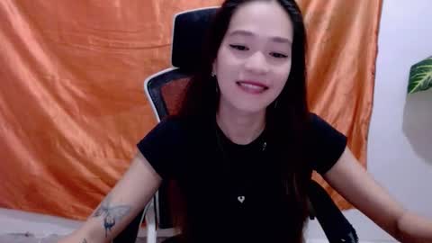 angelyn_slim online show from May 30, 9:57 pm