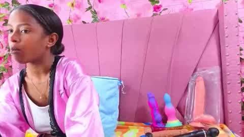 Anyega online show from December 15, 8:16 pm