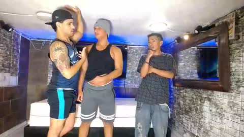 anghelytos online show from November 4, 9:38 pm