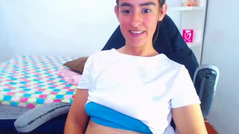 IG angie dreamgirl01 online show from May 13, 11:47 pm