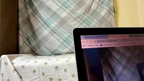 Tutu22 online show from February 5, 7:17 pm