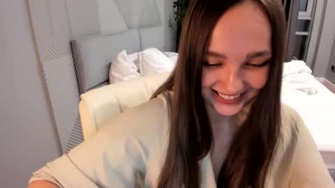 Snapshot of angrykate chatting on March 7, 5:38 pm Kattie online show from March 7, 5:38 pm