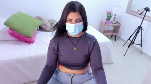 Anissa online show from March 28, 11:28 pm