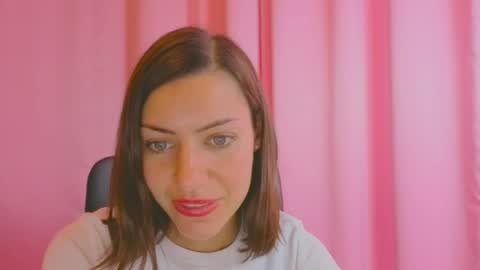 Anni online show from October 7, 2:13 pm