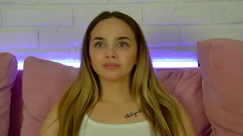 AnitaVenture online show from March 1, 7:01 am