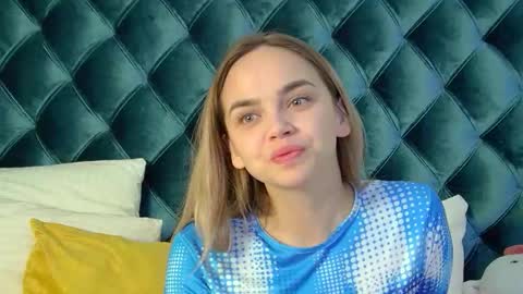 AnitaVenture online show from October 1, 4:11 am