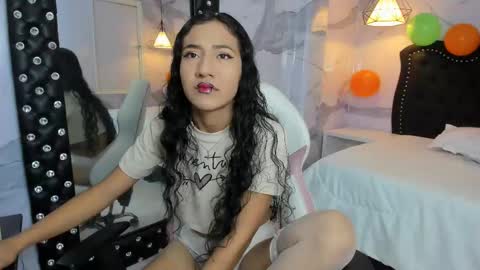 Ana  online show from September 29, 1:43 pm