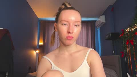 Anna online show from April 13, 12:42 pm