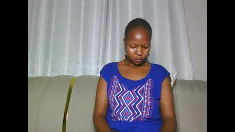 Snapshot of annabelle_doll8 chatting on October 21, 7:46 am Bell online show from October 21, 7:46 am