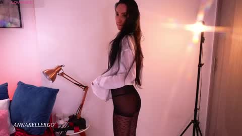 Anna k online show from April 6, 7:48 pm