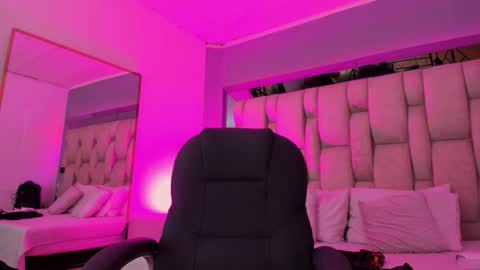 Annara Lein online show from October 17, 5:22 am