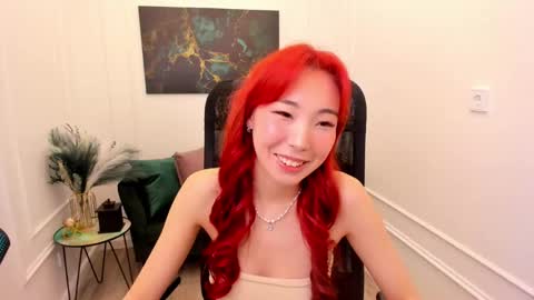 Anna online show from May 9, 6:58 pm