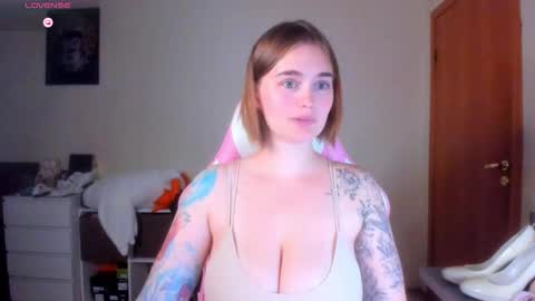 Snapshot of annaroading chatting on October 4, 11:13 pm AnnaRoading online show from October 4, 11:13 pm