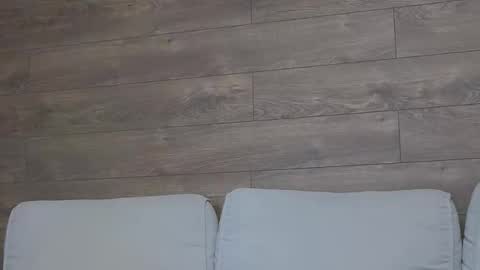 annasplash online show from November 10, 5:43 am