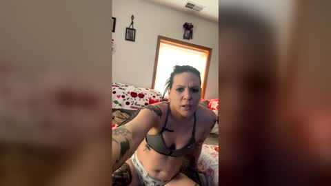 anne online show from February 17, 8:08 pm