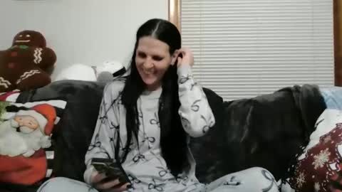 anne online show from December 3, 2:23 am