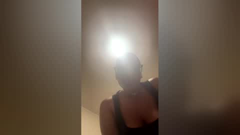 anne_lynn online show from April 13, 3:55 am