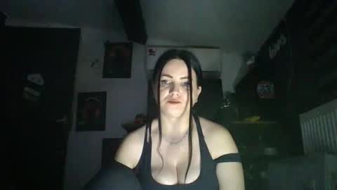 annebellee69 online show from May 4, 8:48 pm