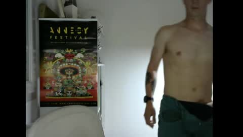 annecylake online show from May 4, 8:15 pm