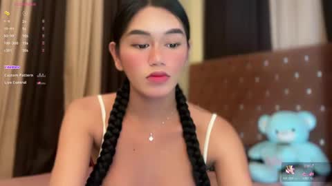 Kim online show from February 24, 5:53 pm