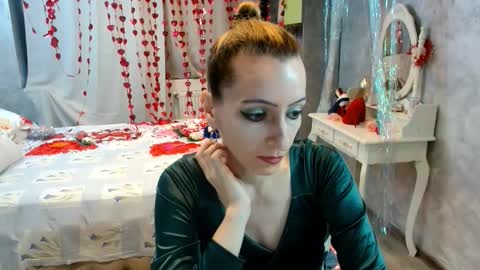 annedevrim online show from February 24, 6:49 am