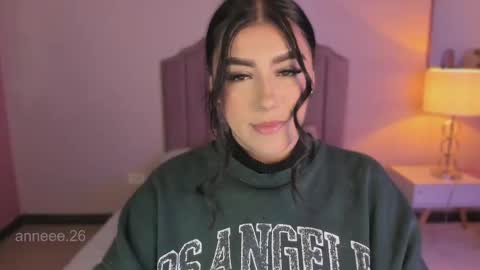 Anne  online show from February 25, 12:16 pm