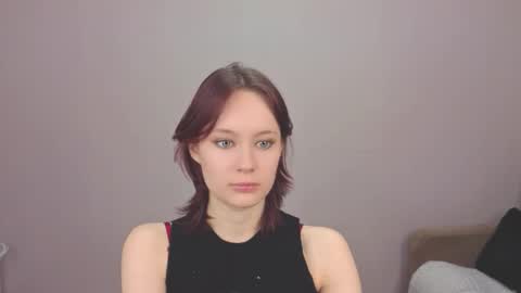 Anni online show from November 29, 1:19 pm