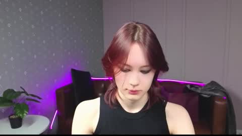 Anni online show from December 19, 8:32 am