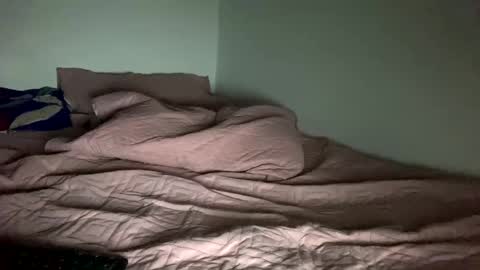 Annie  online show from December 2, 10:18 pm